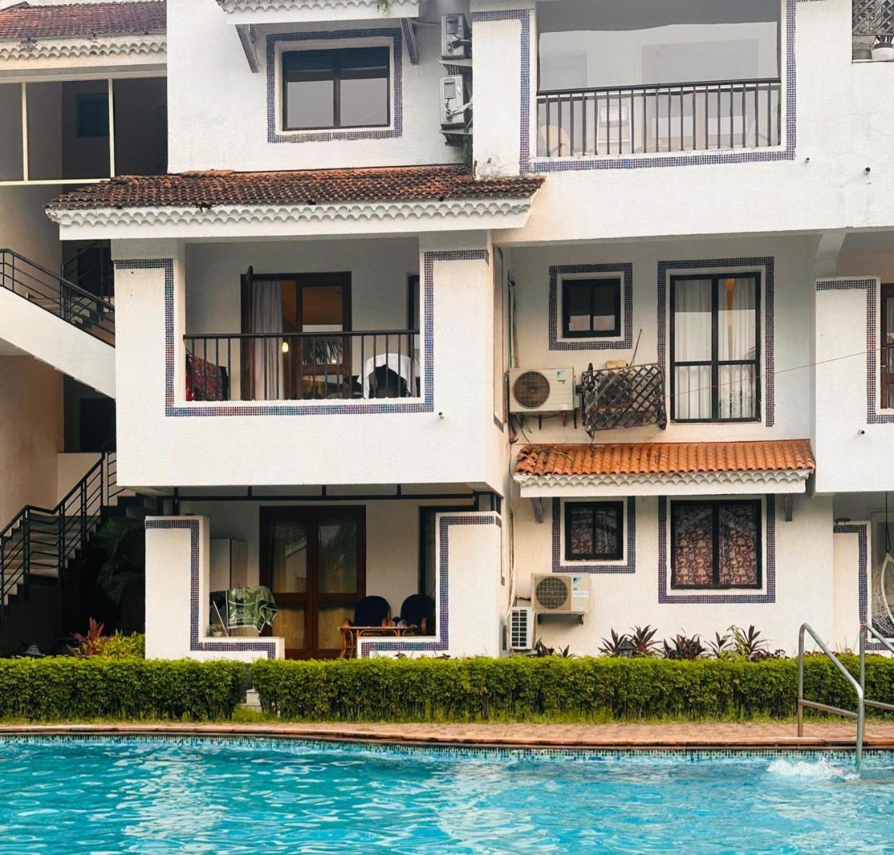Riviera Hermitage Arpora Exterior photo